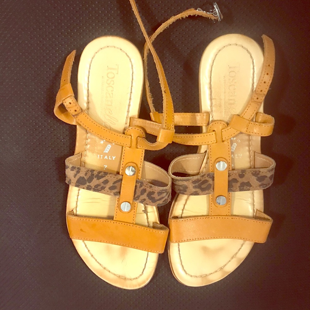 Leopard 🐆 sandals